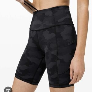 Lululemon High-Waisted Black Camo Women's Shorts - Fast And Free - Size 2